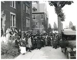 Lindenwood Group Photo, circa 1918 by Lindenwood College